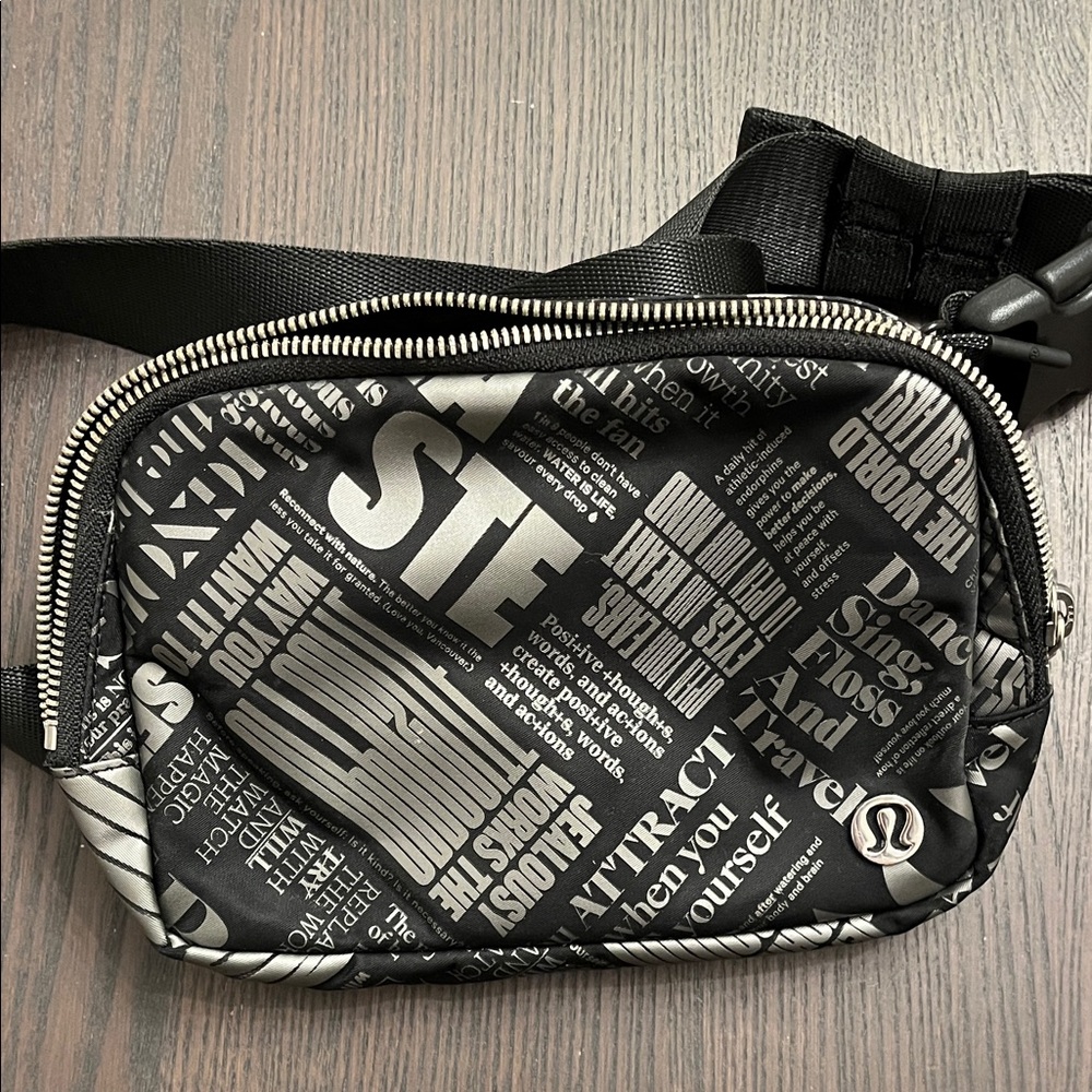 lululemon athletica Black and Gray Text Print Belt Bag